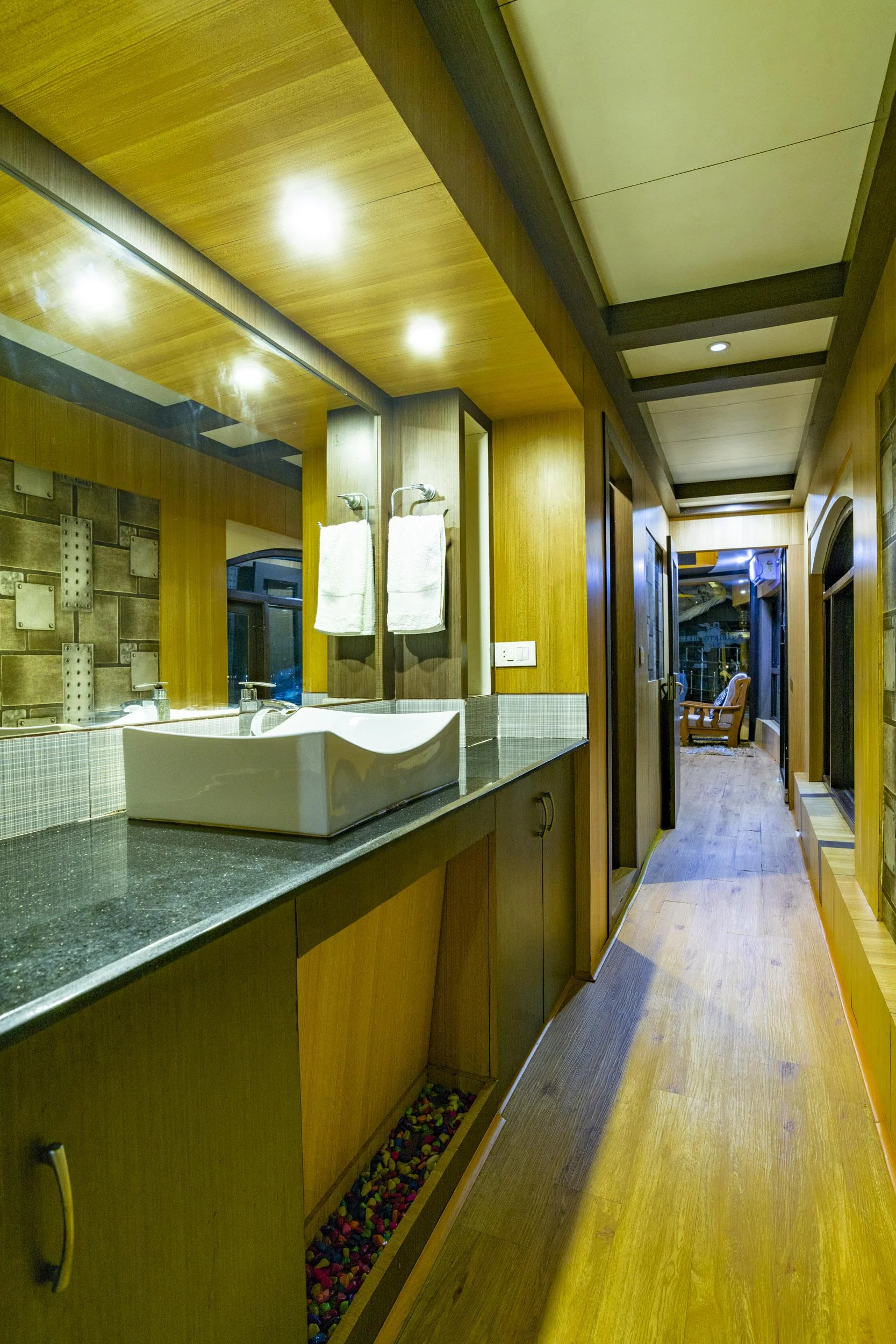 The four-bedroom houseboat: guest bedroom