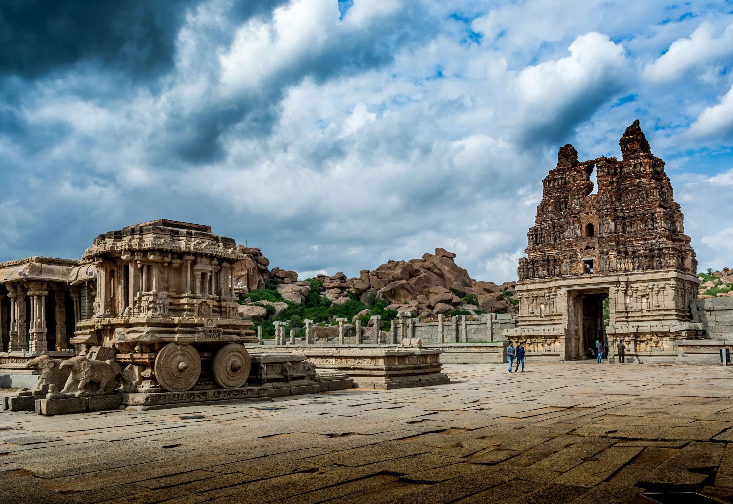 Der steinerne Wagen und die Tempel von Hampi