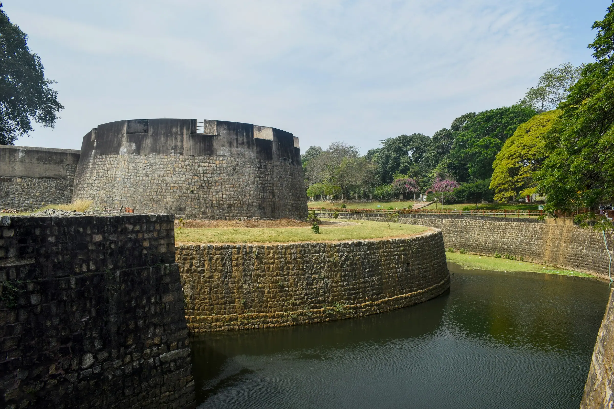 The walls and moat of Palakkad fort