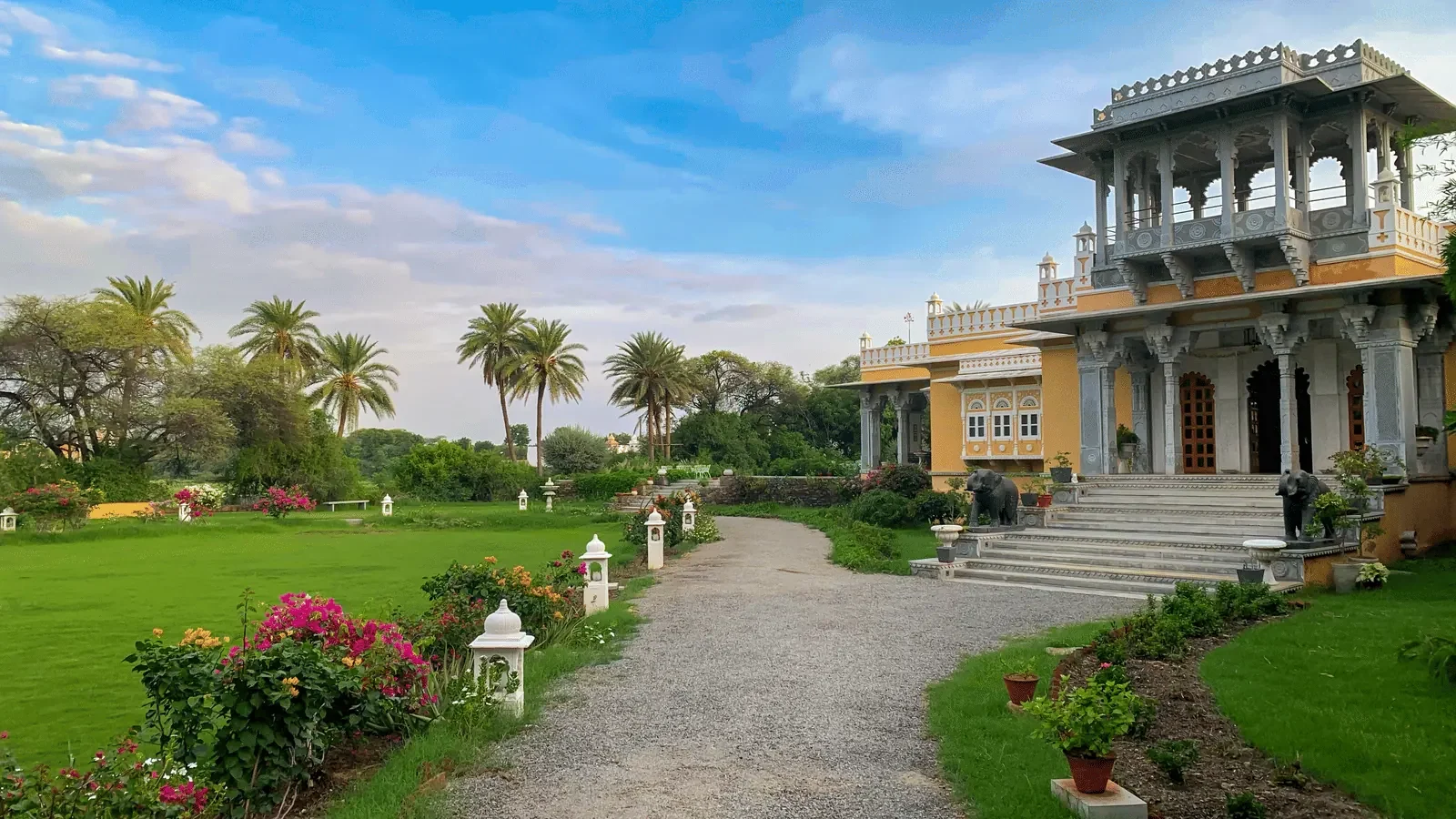 Dev Shree, photograph 3